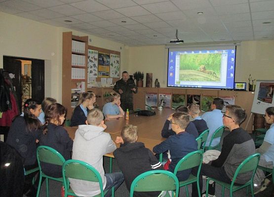 Grafika "Cykl spotkań z przyrodą " w Kaszubskim Parku Krajobrazowym